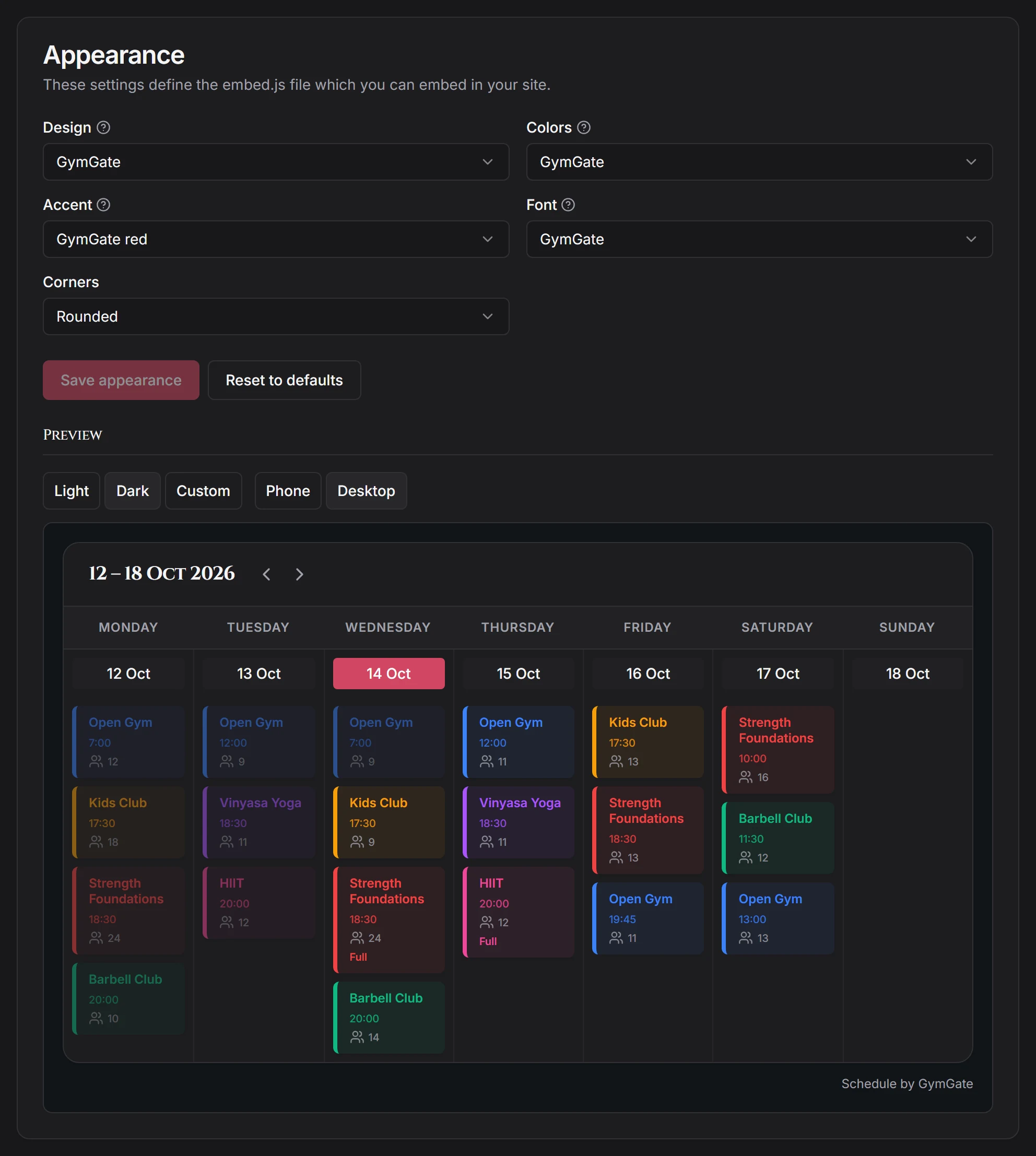 Website widget settings on the GymGate design, above a live preview of the week calendar with headcounts and full classes on a dark background